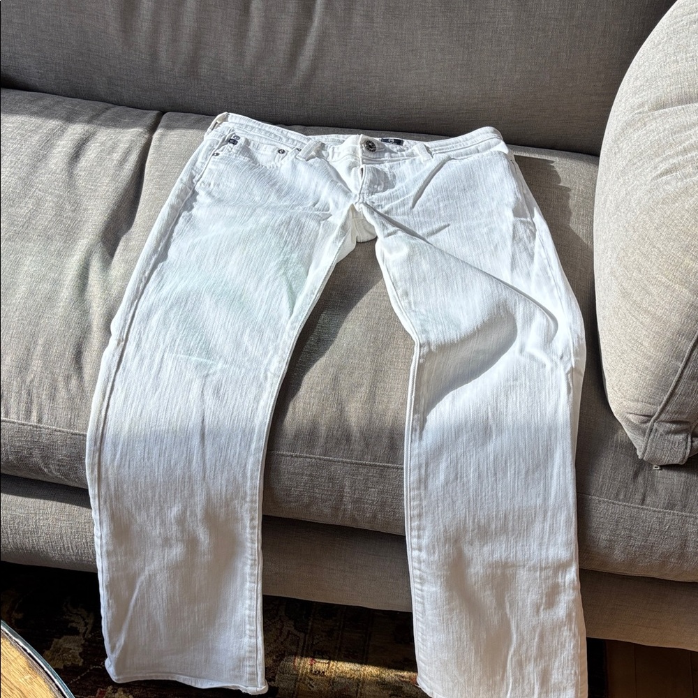 White Women’s Jeans